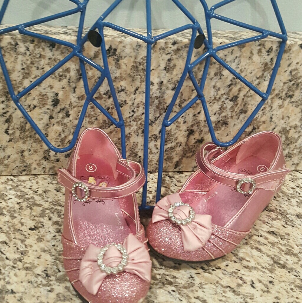 Disney size 8 princess dress shoes
